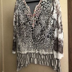 Black multicolored bubble shirt